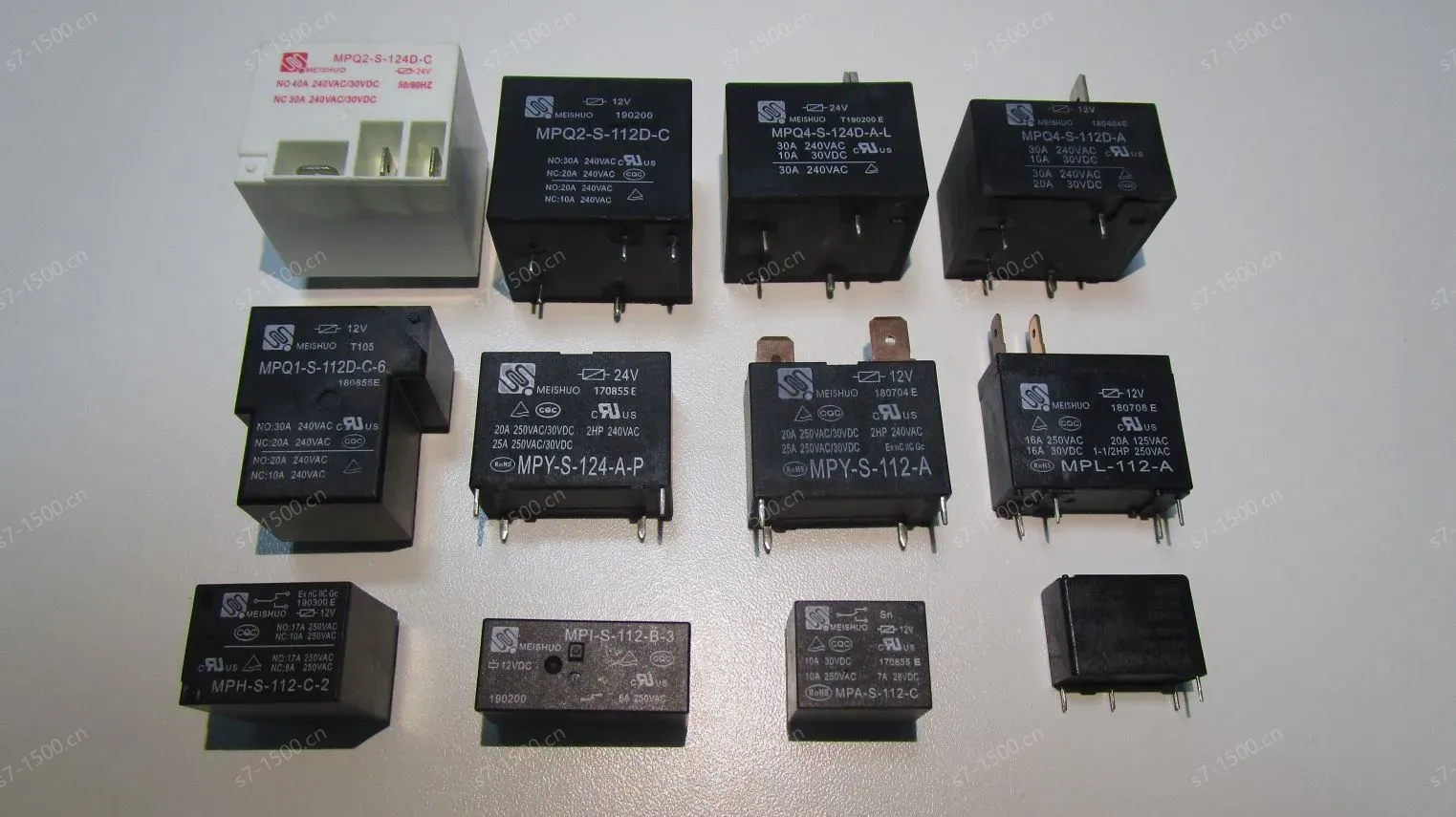 MEISHUO Mini Power Automotive 5v Relay MAD T78 T74 5pin 20A Small Size Pcb Type for Cars